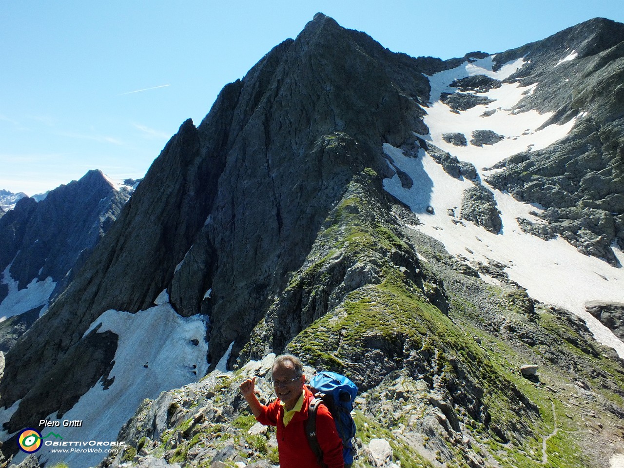 31 Vista sul versante nord-ovest dell'Aga.JPG